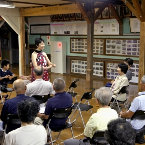 旧宇野小学校で今年も中山敬子さんがピアノコンサートを行いました。